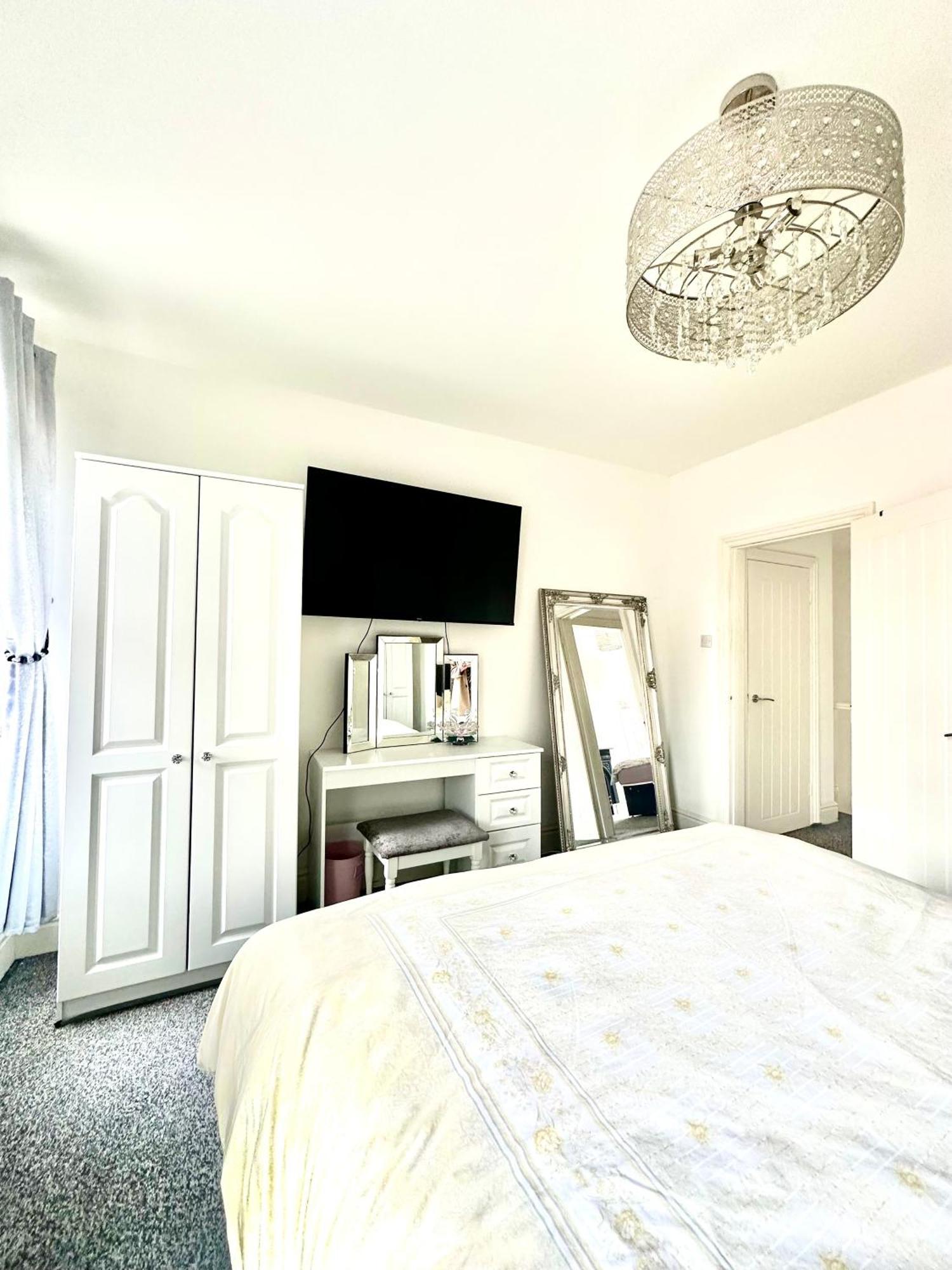 Arthur Street, Stylish 3 Bedroom House Kingston upon Hull Bagian luar foto