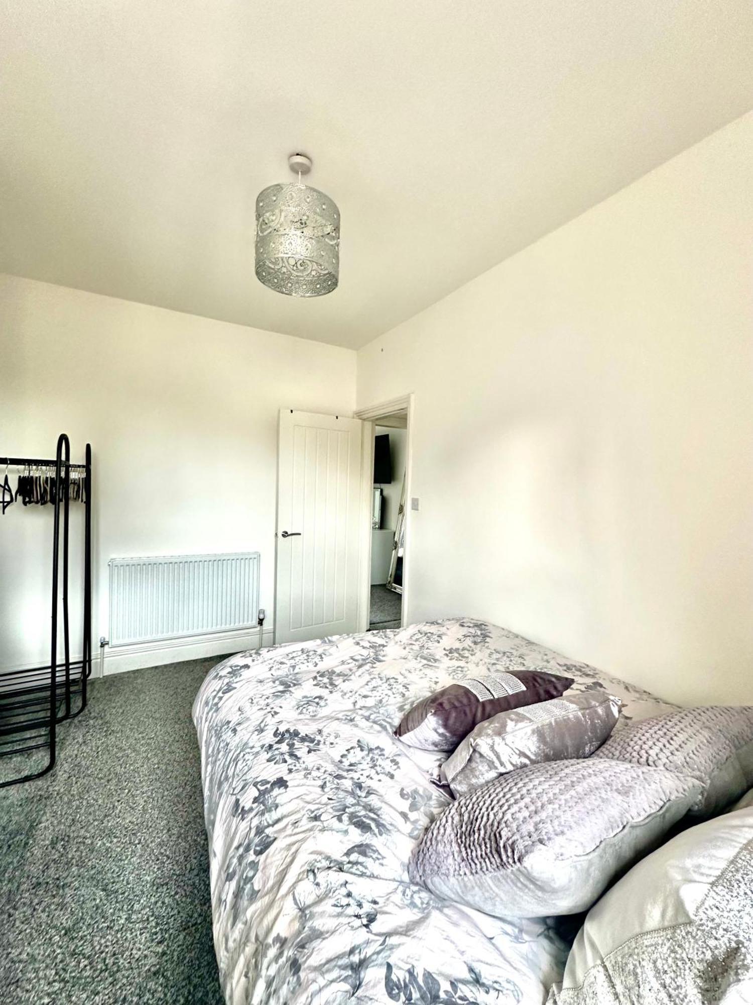 Arthur Street, Stylish 3 Bedroom House Kingston upon Hull Bagian luar foto